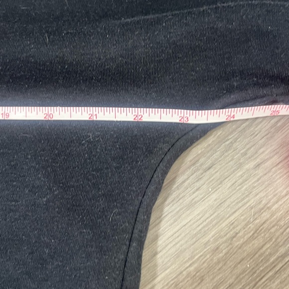 Adidas Black Cropped Sweatshirt with Pink Logo and Colorful Sleeves - Picture 4 of 5